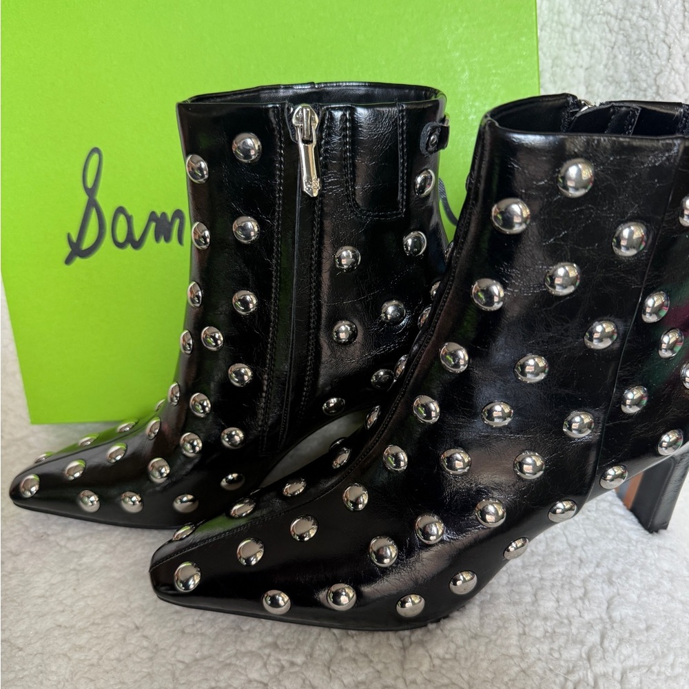 7.5 Sam Edelman Black Silver Studded Ankle Boots